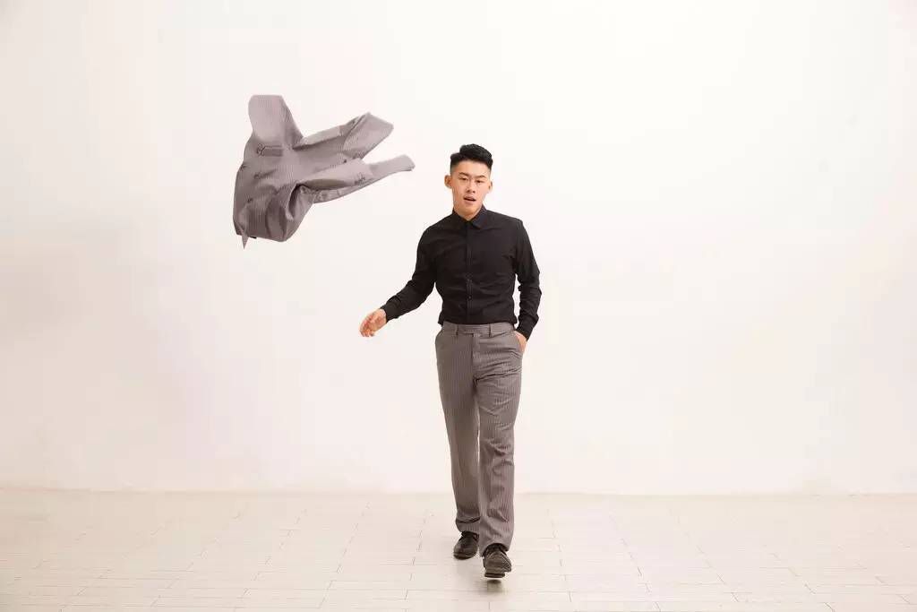 快手网红以前生活的如此不堪!退学的退学,唱戏