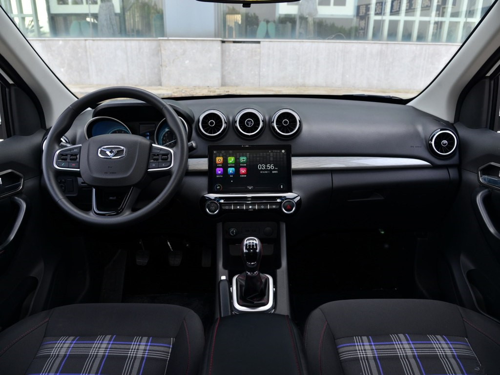 7座MPV?不,这时一款正宗的7座大空间SUV