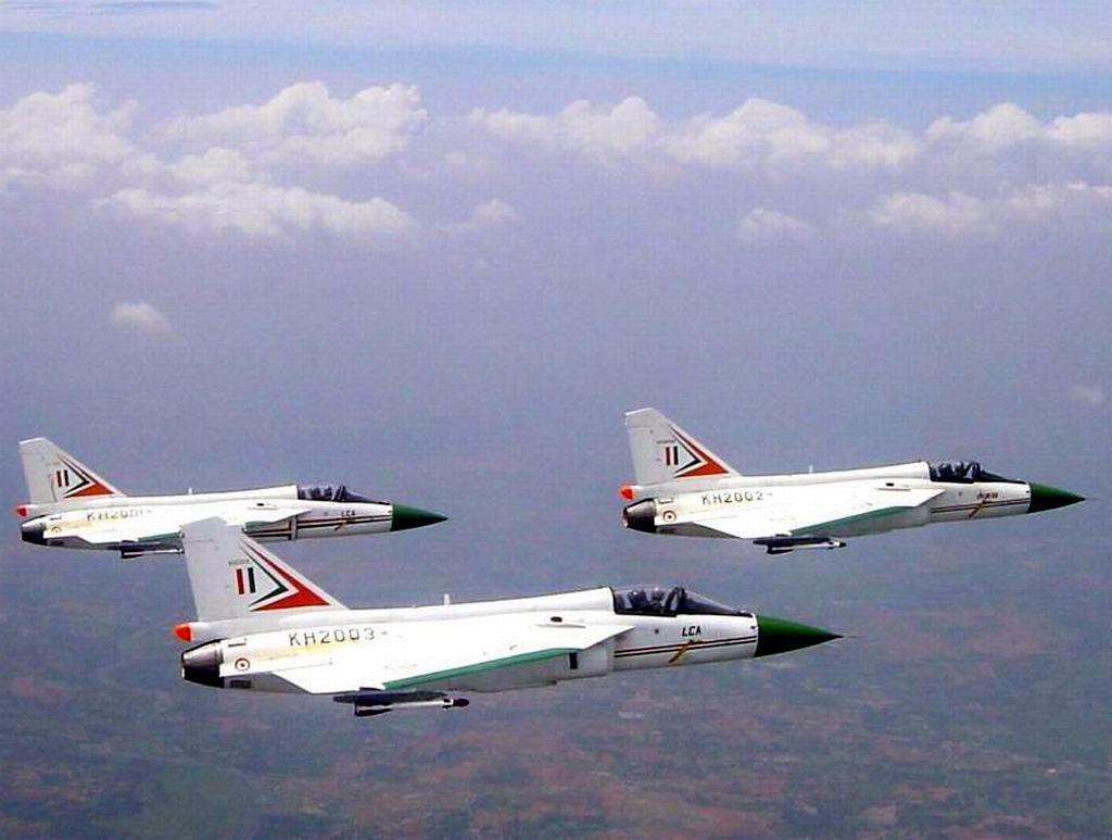 印度斯坦航空有限公司17年打造LCA战机 慢工