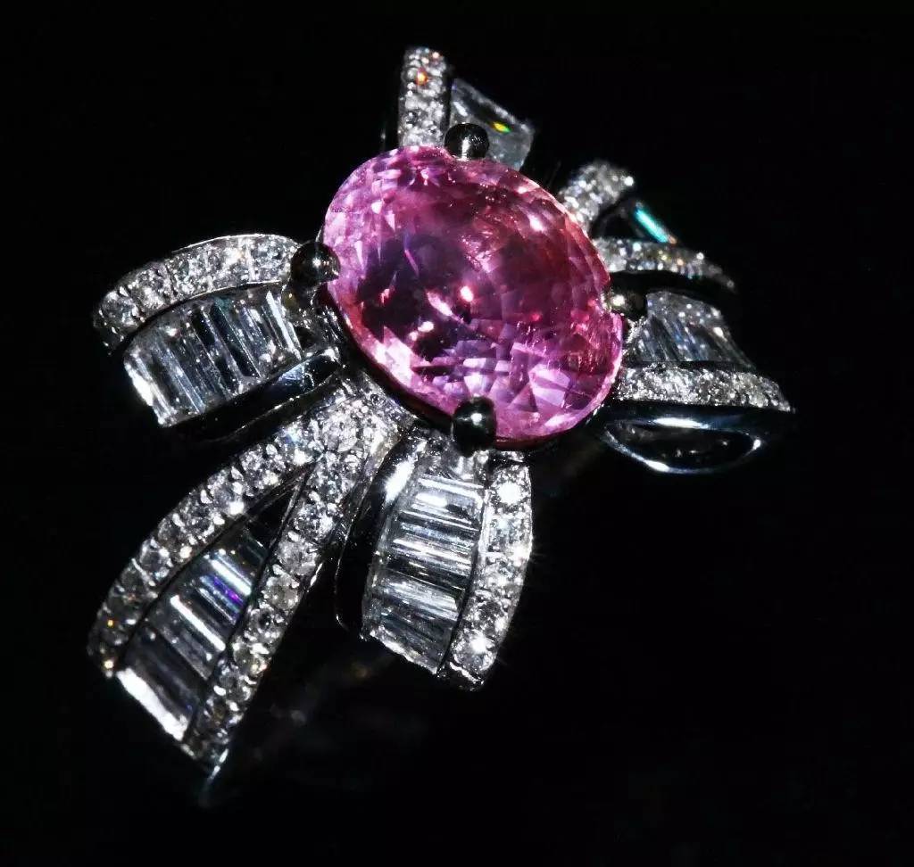 为什么说世界珠宝看深圳,水贝珠宝代表世界水