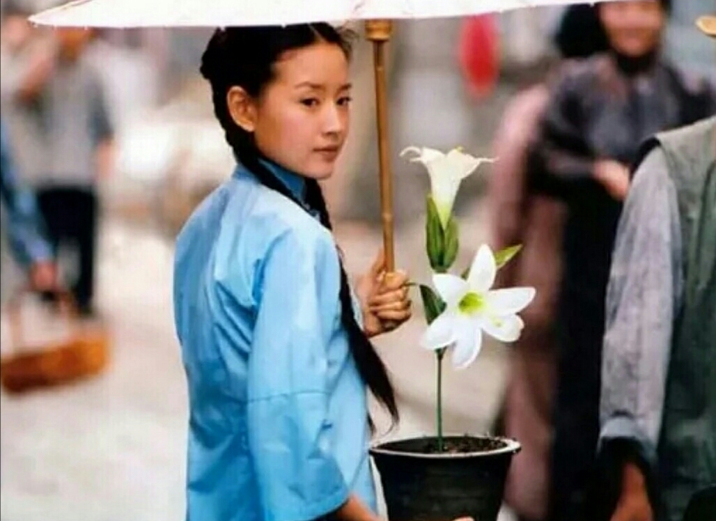 新版《金粉世家》80集,女二号被换?冷清秋扮演者原来是她