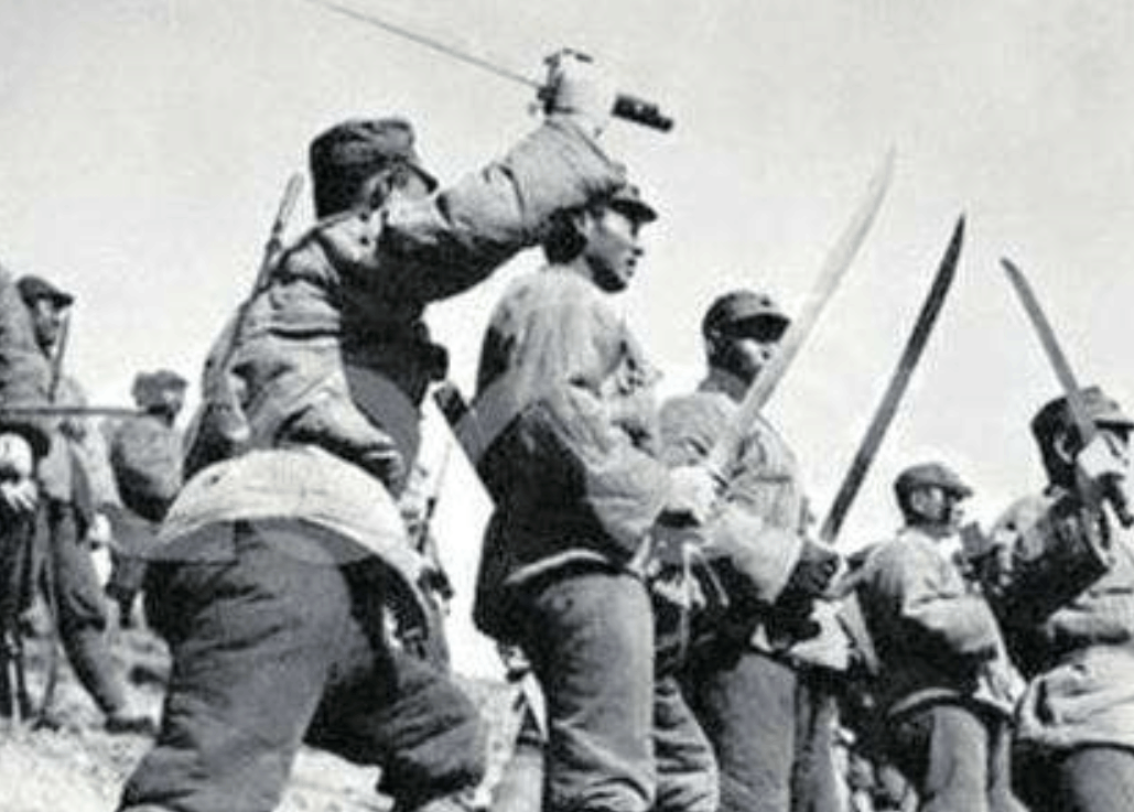 为了打败日军刺刀队, 我们训练了一支大刀队, 那么战争中有用吗