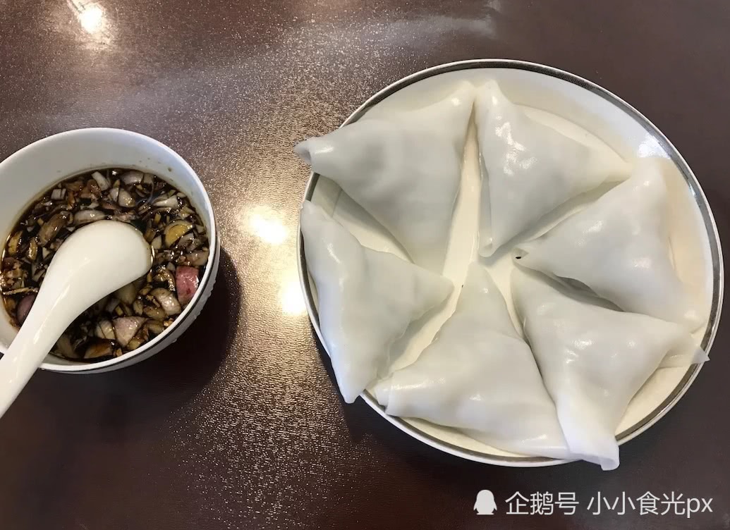 手把手教你如何在家自制外皮玲珑剔透而馅料满满的粉角