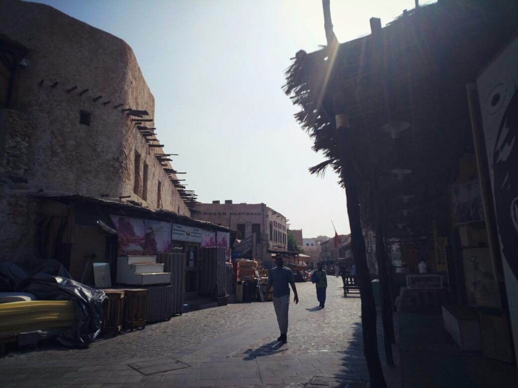 卡塔尔 多哈转机 来一场3小时免费无需签证的