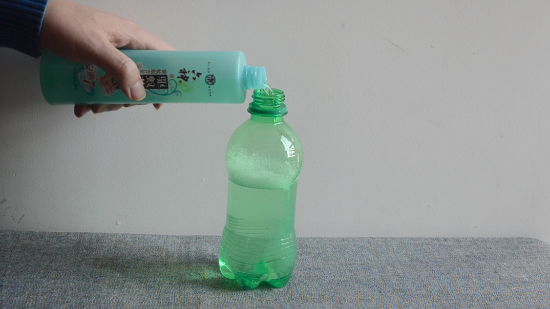 教你一招,几毛钱就能自制洗衣液,去污比买的还要强,从