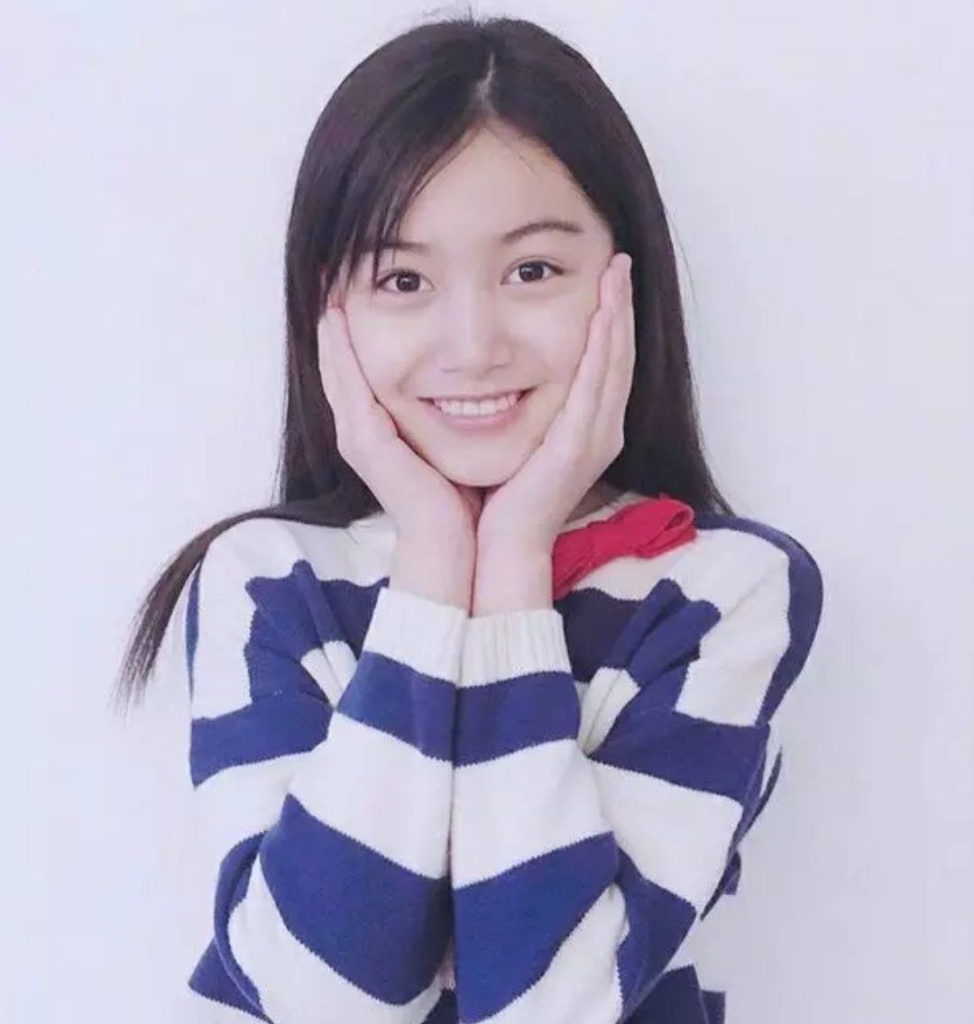 看了小童星的照片,实在想不到,她们竟然只有十岁