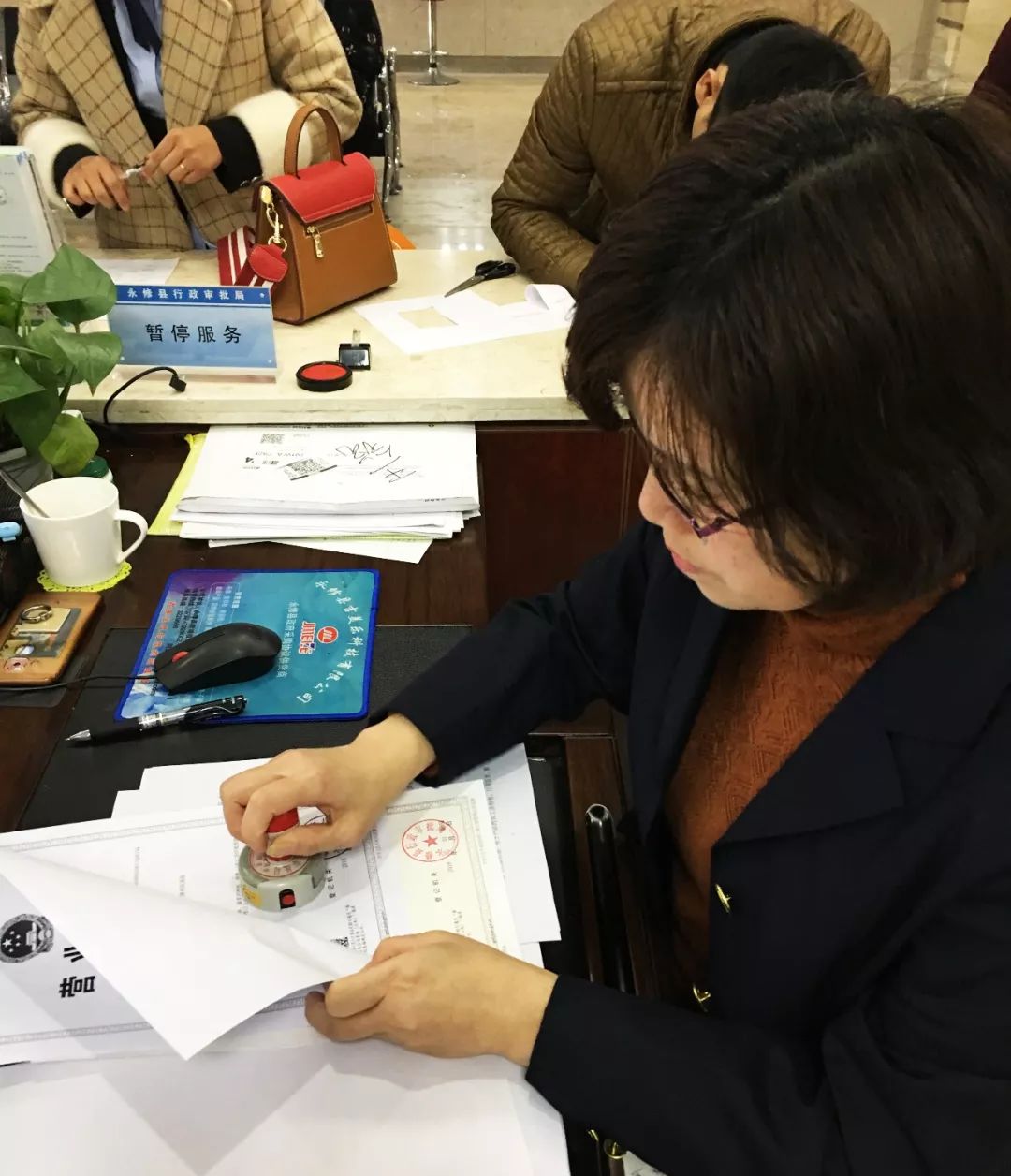 一枚印章管到底,在江西这个地方办证太方便了