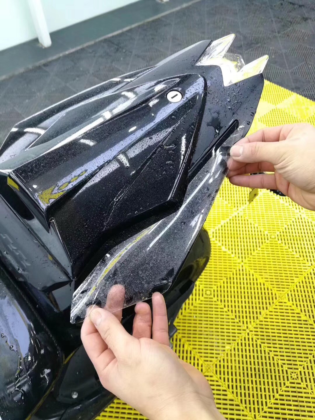 苍老师宣布结婚喜讯 xpel隐形车衣完美施工摩托车座驾