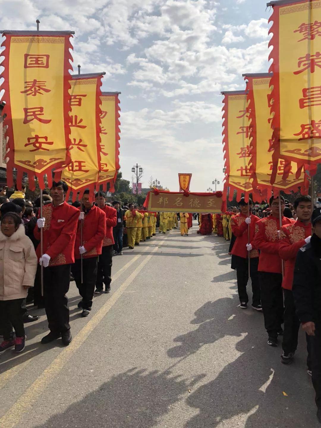 2018无锡梅村泰伯庙会今天热闹开场,民俗巡游好看到爆