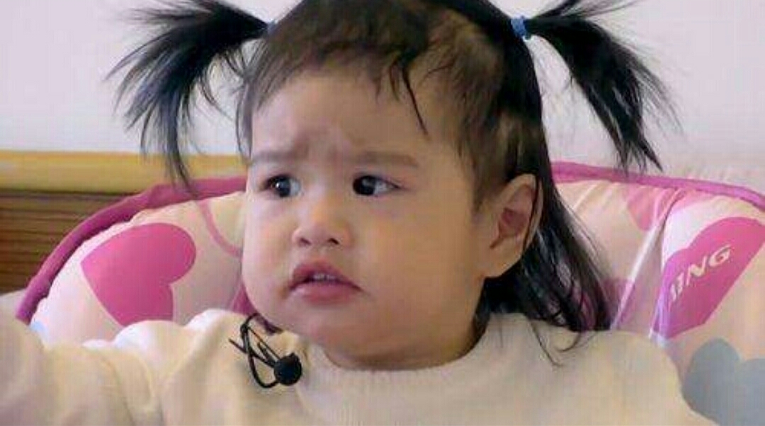 包贝尔女儿饺子大变样,几年不见,越长越像他爸!太可爱了!