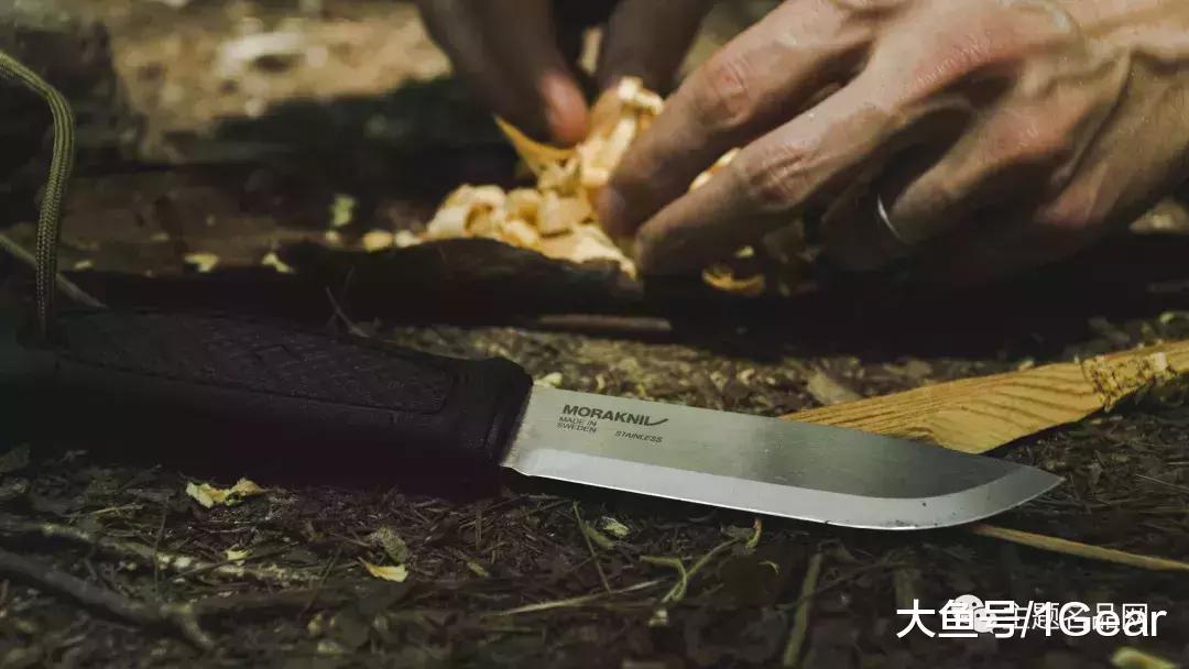 莫拉黑客直刀测评: 一把EDCers买到就是赚到的野外生存刀!