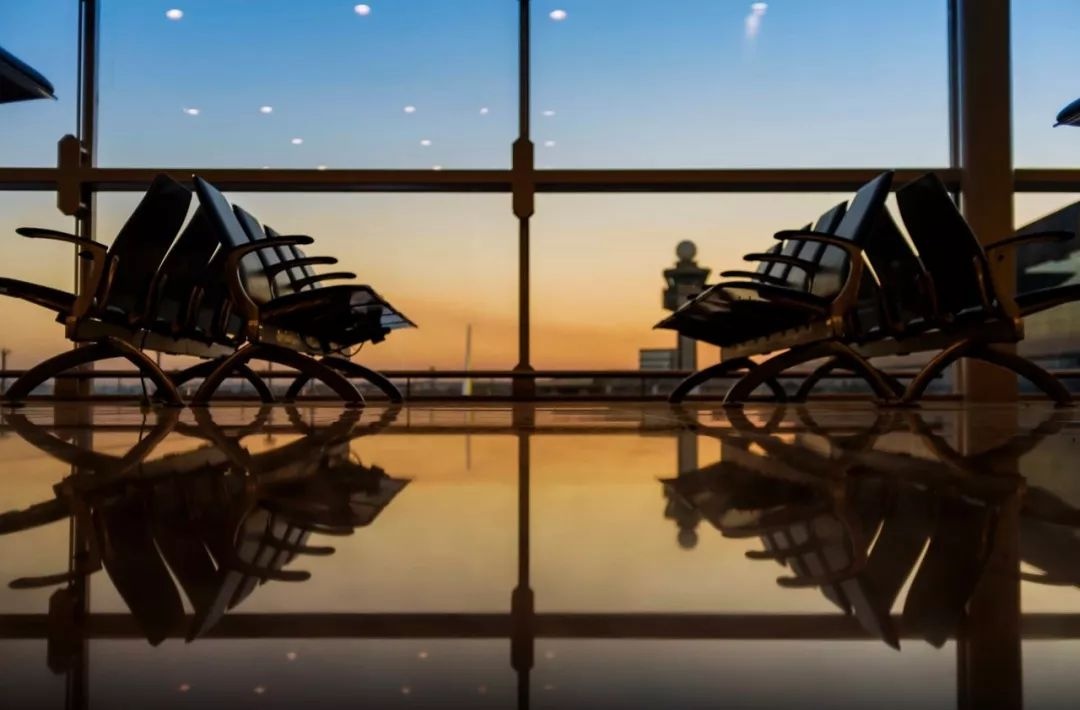 在香港机场转机时,你的离境税退了吗?