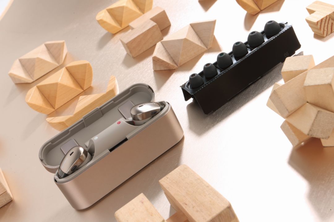 炫技之作--索尼WF-1000X