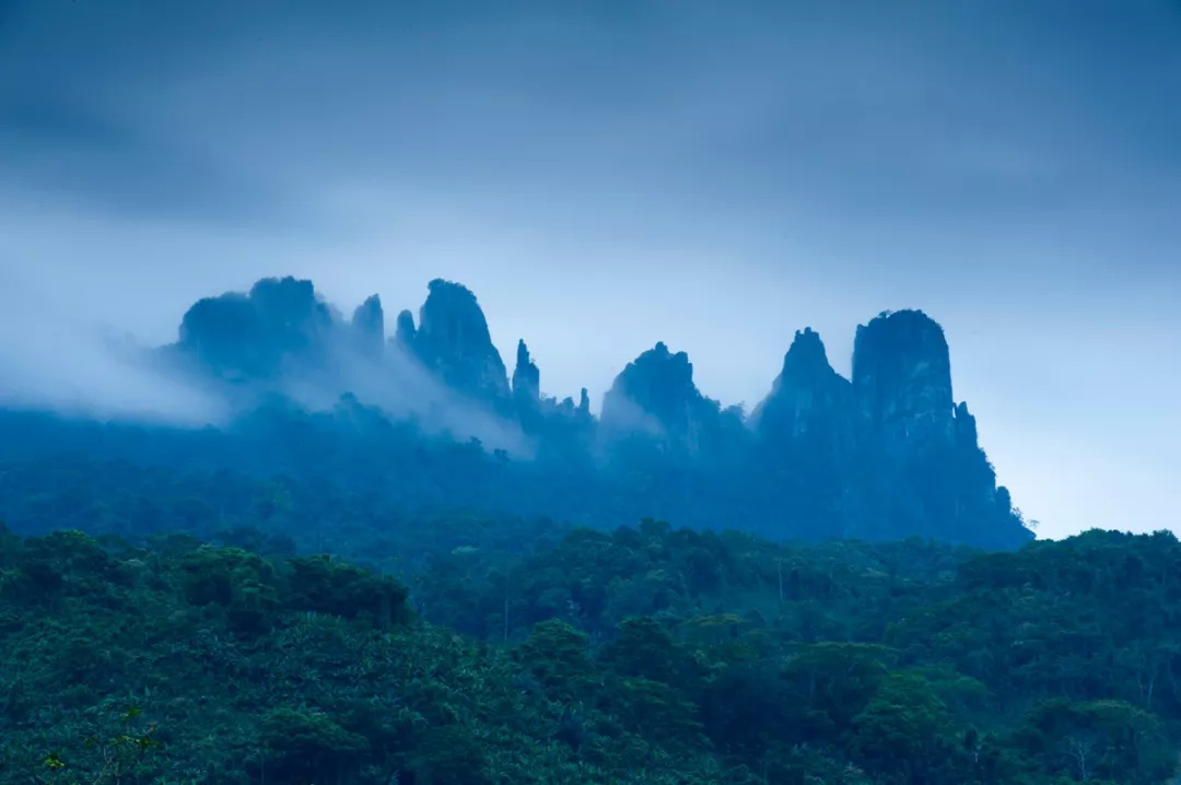 别以为海南只有海,海南值得一去这十座山,你去过吗?