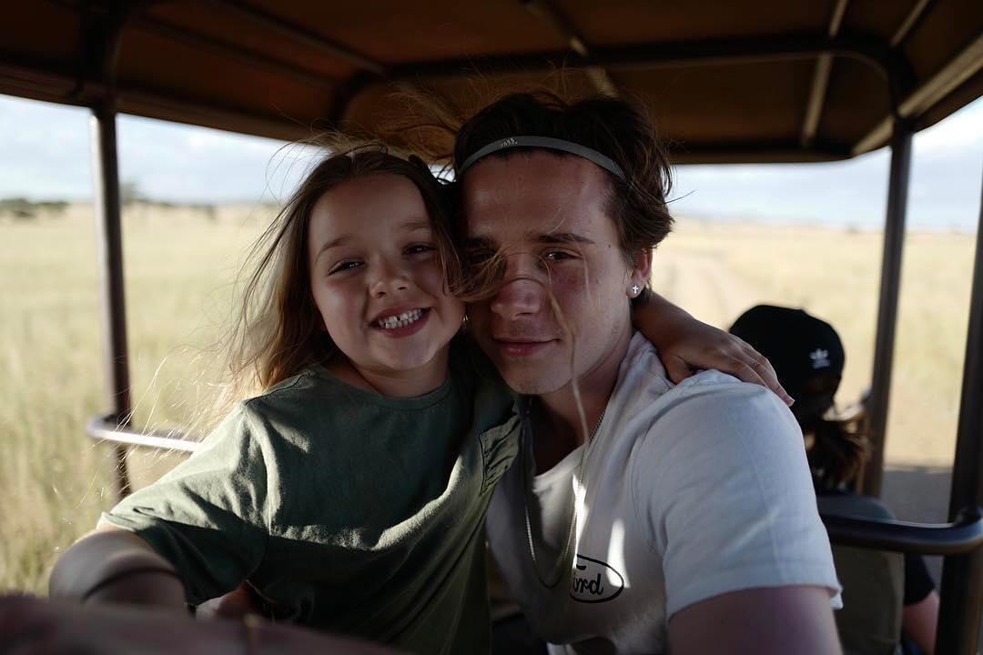 小七被三个哥哥照顾,十分暖心!贝嫂维多利亚:小