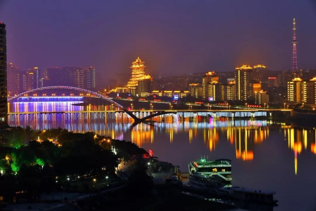 2017年四川各地市GDP出炉,你猜泸州排第几?