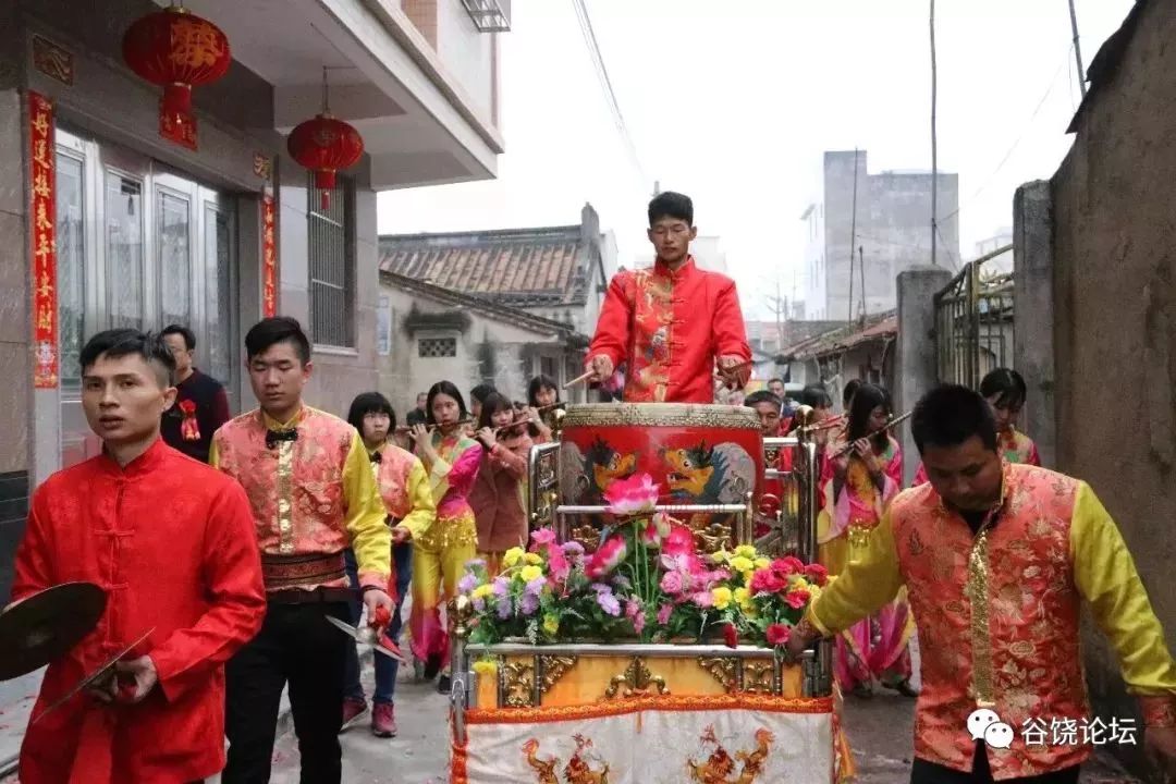 潮阳谷饶三山国王出巡,惊现超豪华供桌!