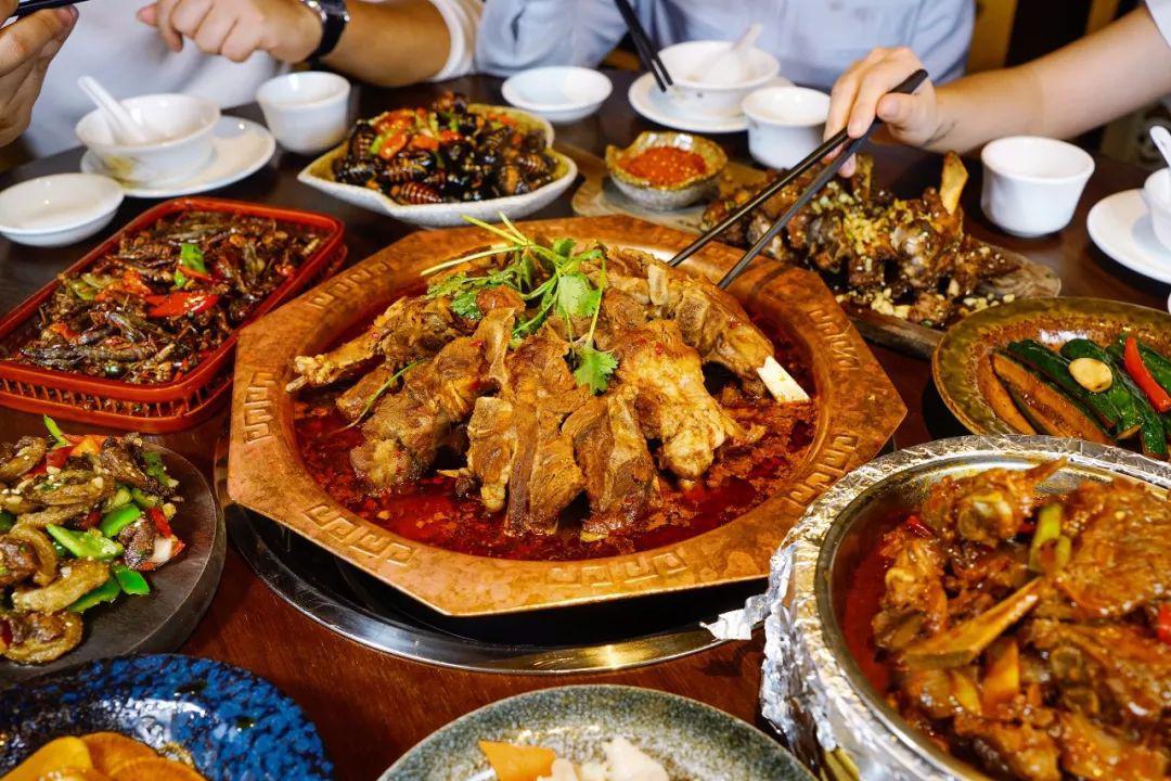 羊蝎子10种药材秘制在家门口就能吃上内蒙大