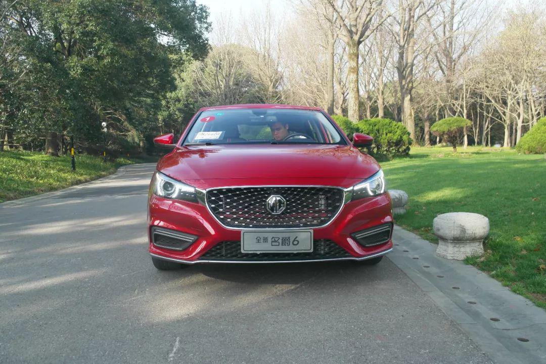 互联网汽车再进化 迭代升级之后名爵6更6了！