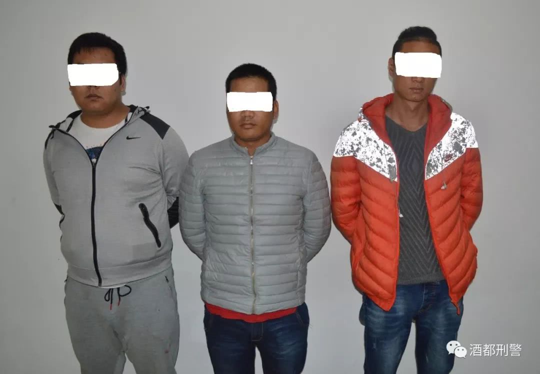 仁怀公安赴云南抓获3名上网逃犯…