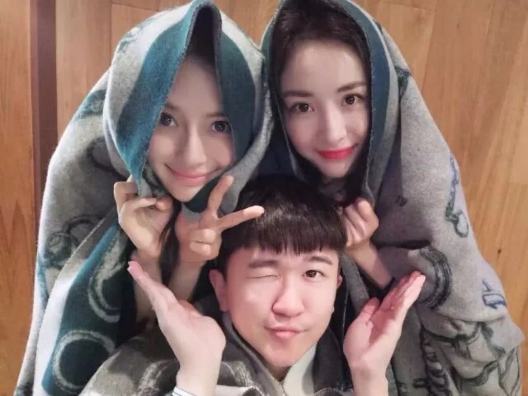 angelababy生日,杨幂晒美美的闺蜜合照,却被说"有心机