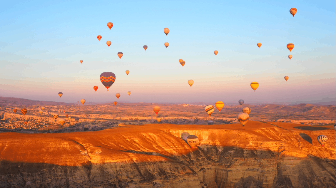 世界十大旅游国之一, 与俄罗斯是宿敌, 贫困人口