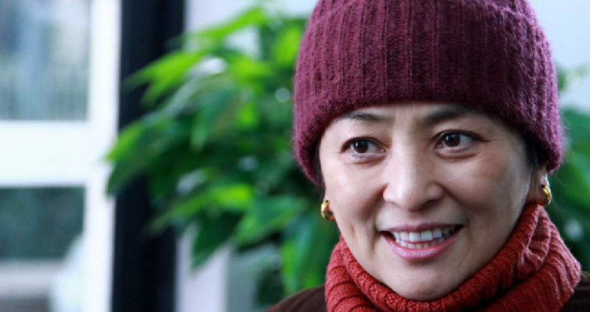 她是老演员但婚姻上嫌弃中国人,后被日本人抛弃,回国发展被骂惨