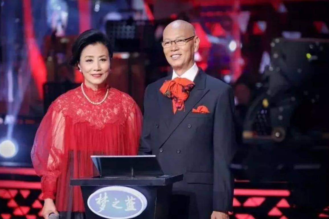 罗家英写给汪明荃的情书,以真心相伴,所以白头到老