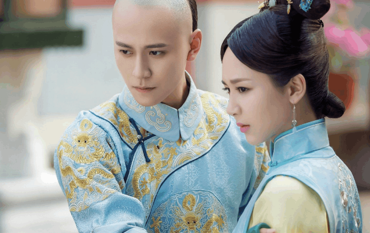 《康熙王朝》中容妃逝后, 为何康熙要将看到容妃刷马桶的都处死?