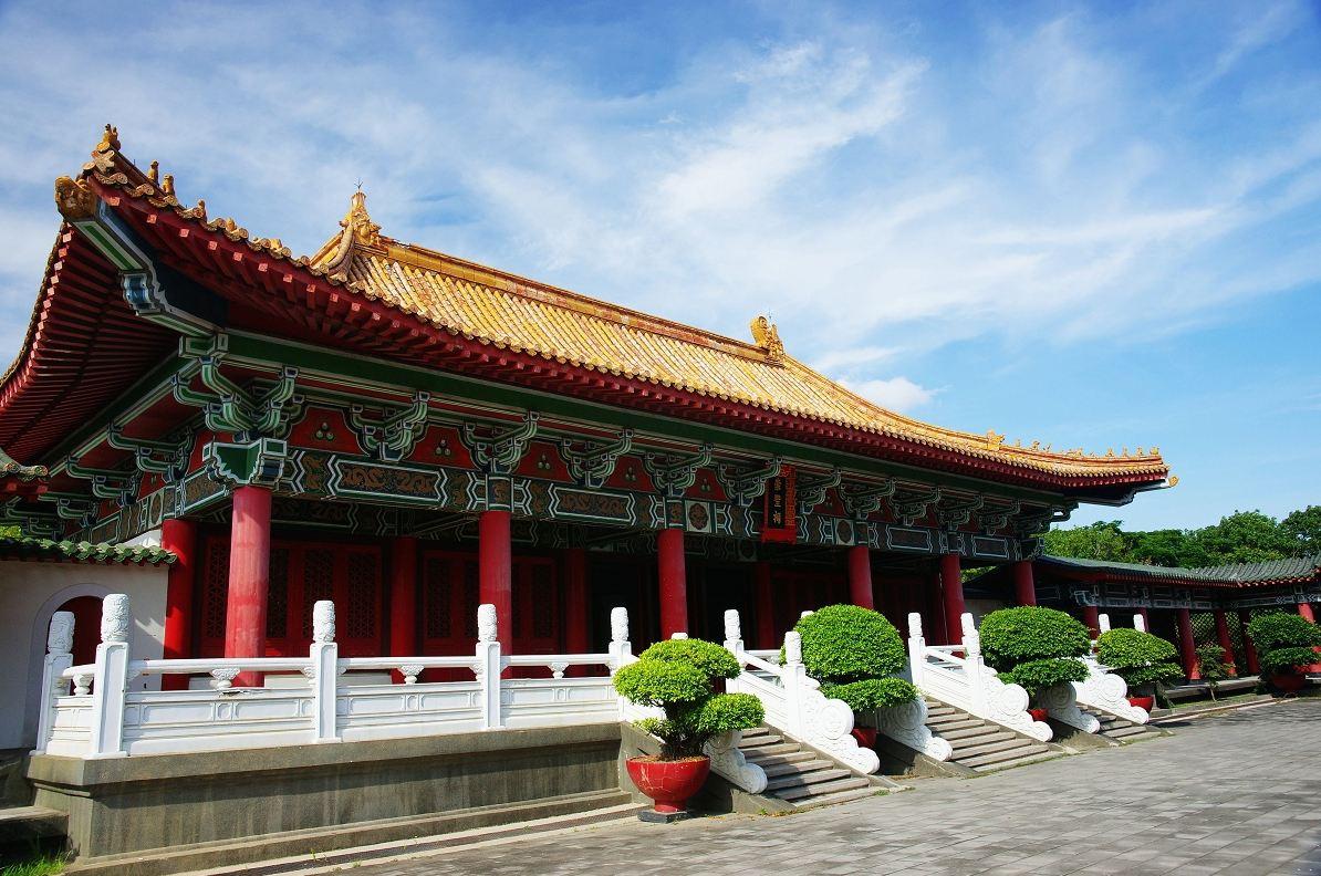 中国三大著名的庙: 南京夫子庙\/上海城隍庙\/北京孔庙