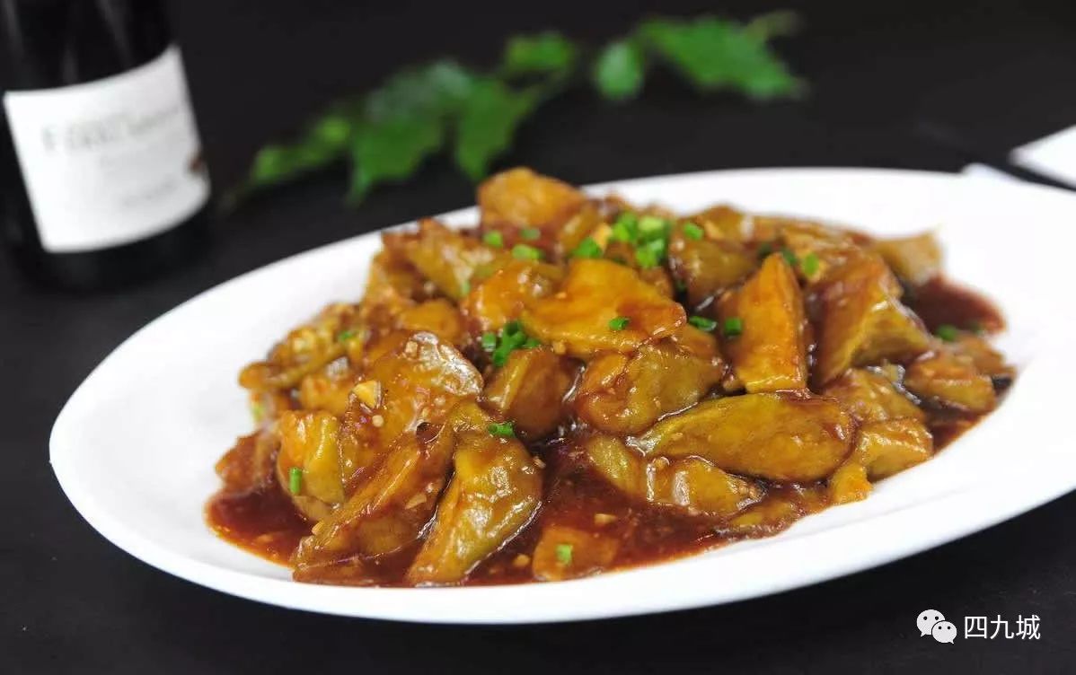 老派烧茄子居然这么多讲究,这道菜能看出是否老北京!