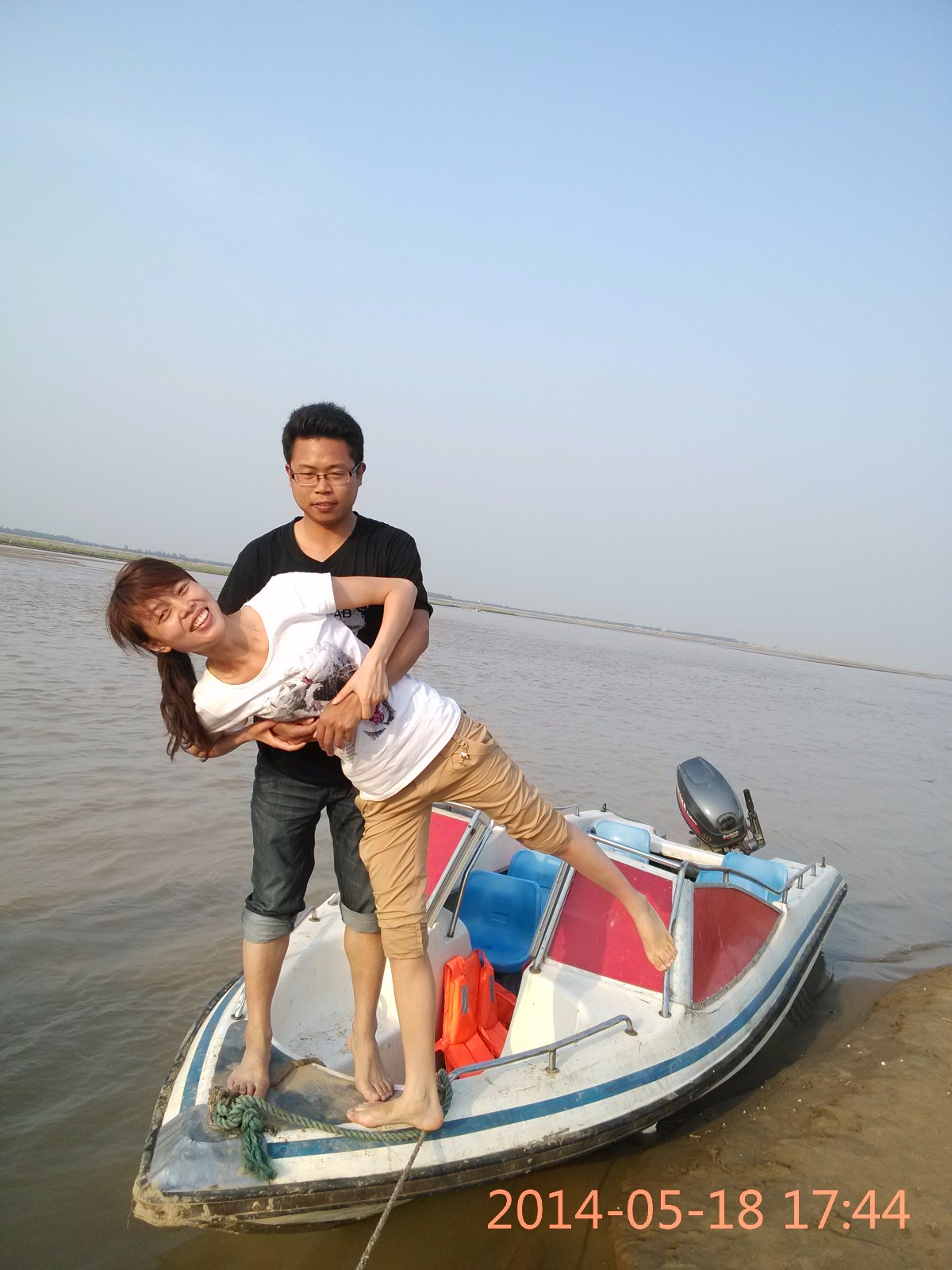 来来,新版坦特尼克号