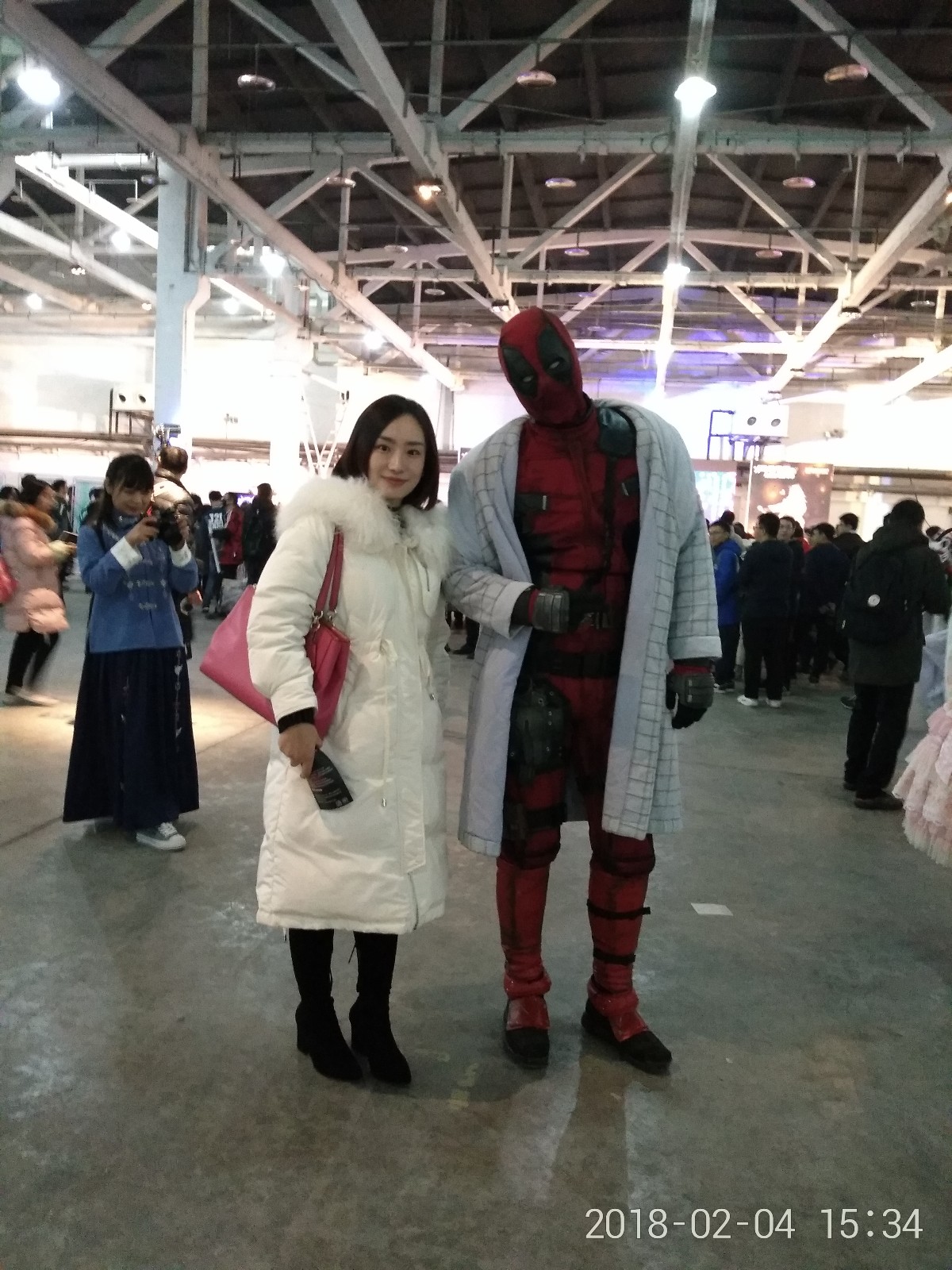 四川cosplay秀,成都美女名不虚传完美演绎漫画丛林之中漫画图片