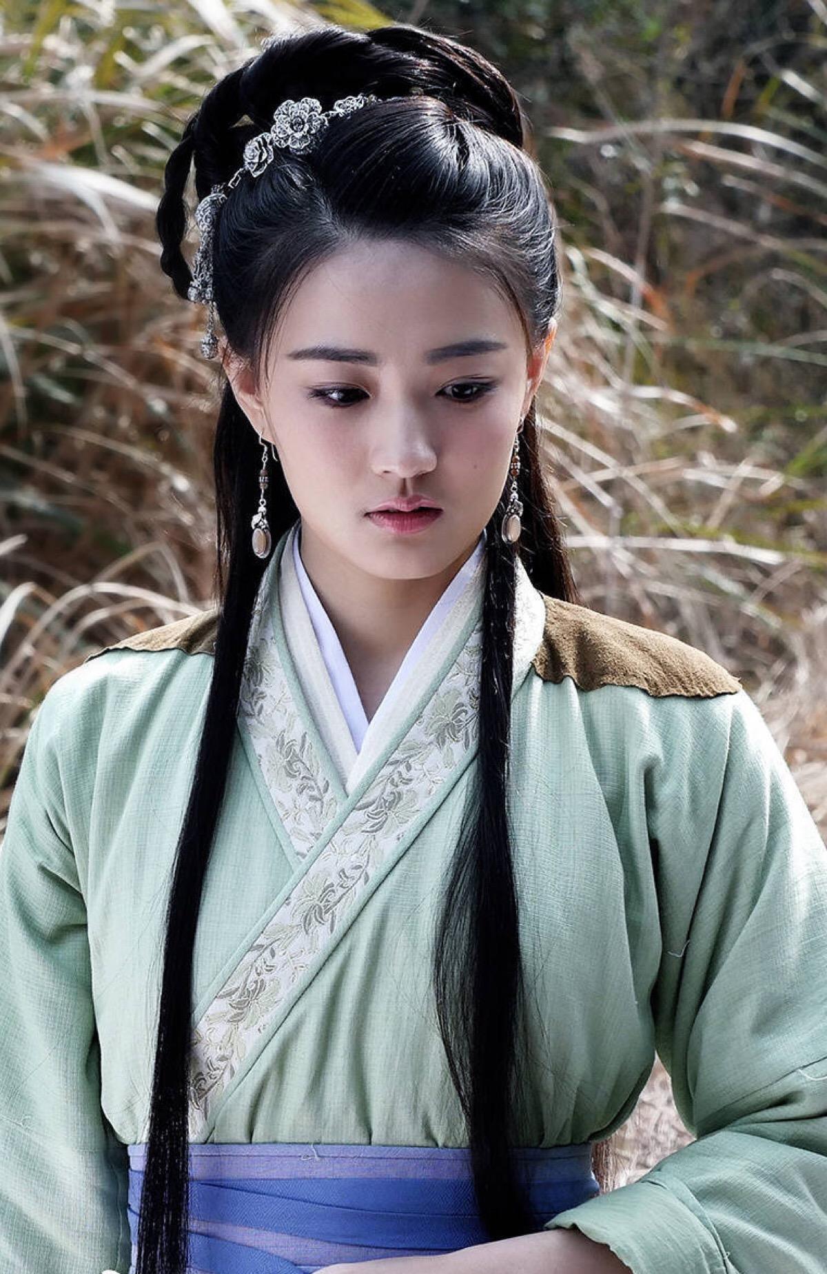 赵丽颖因档期错过《脱骨香》,徐璐来充当女主