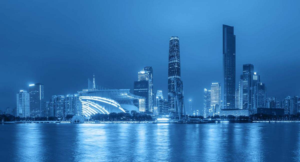 中国第三城之争：广州VS天津和深圳，三个“巨人”竞速，谁胜出