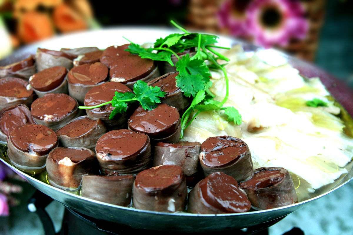 "小葱日食记"——白肉血肠:不一样的东北味道