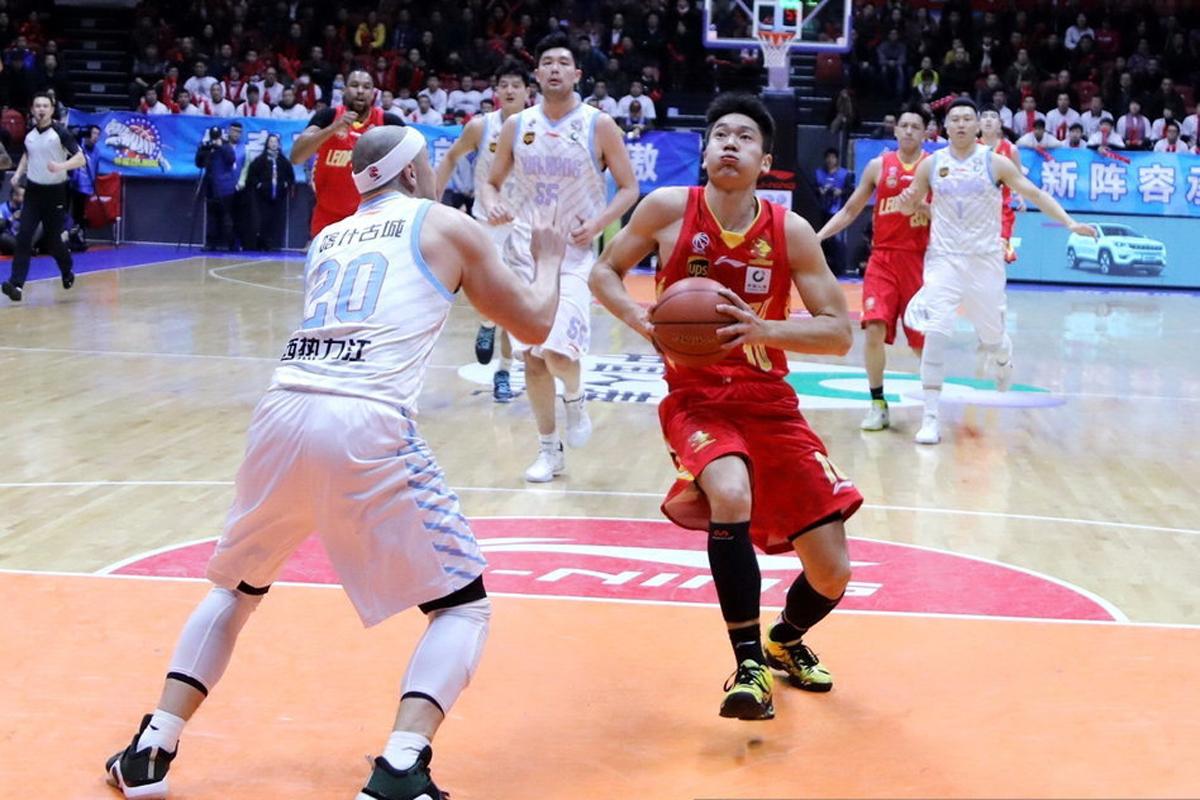 新疆男篮无一人进入CBA全明星首发引吐槽, 实