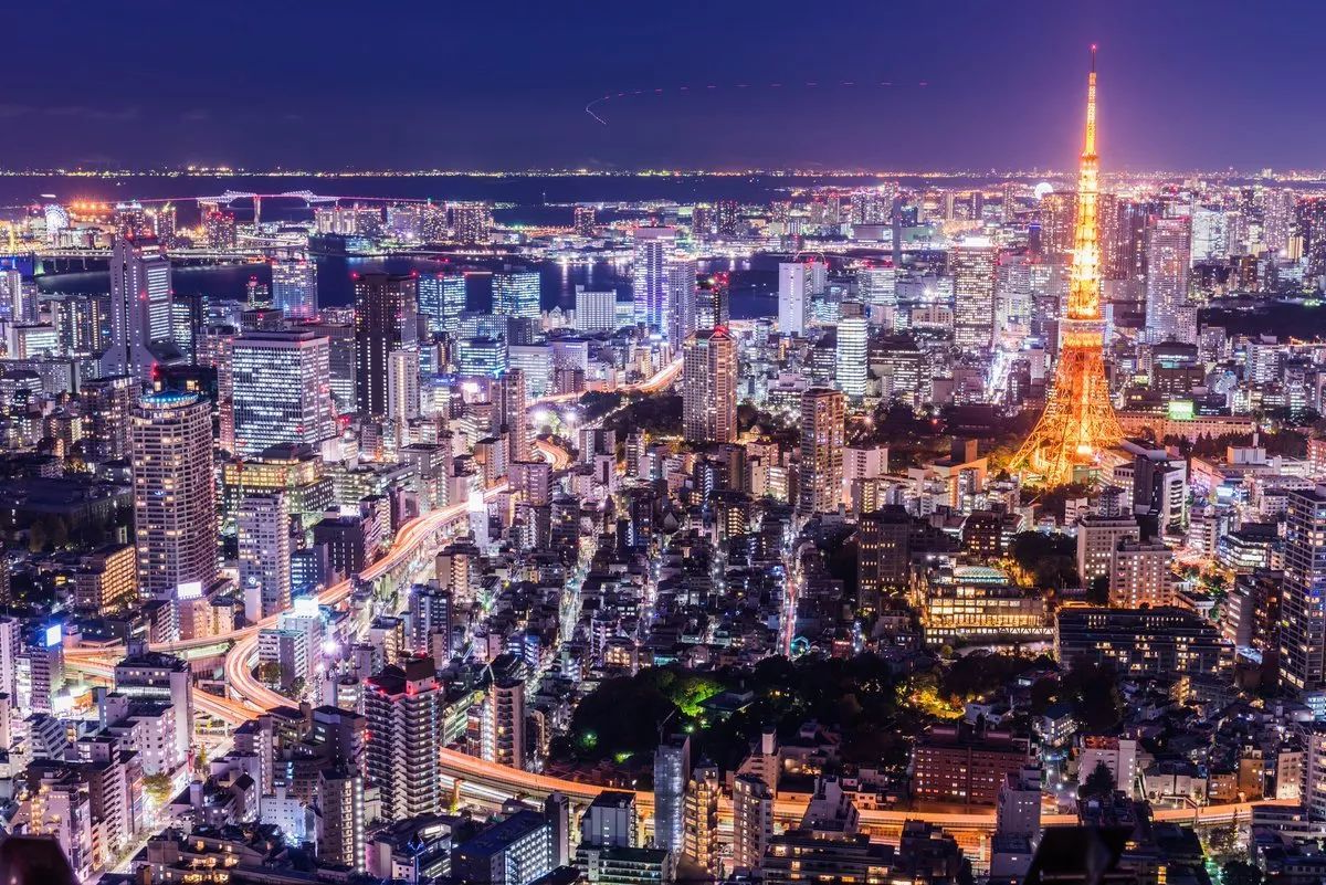 没想到日本东京的夜是璀璨夜景!