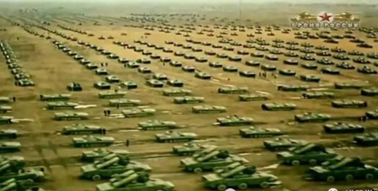 苏联最巅峰时期的军事实力有多强大?一场演习