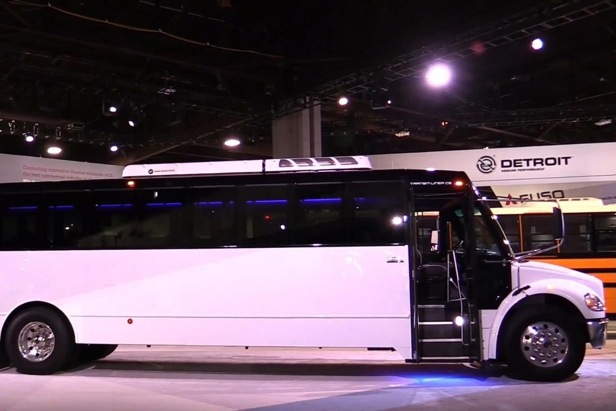 2018托马斯比尔特巴士：价格比跑车贵，豪华程度不看不知道！