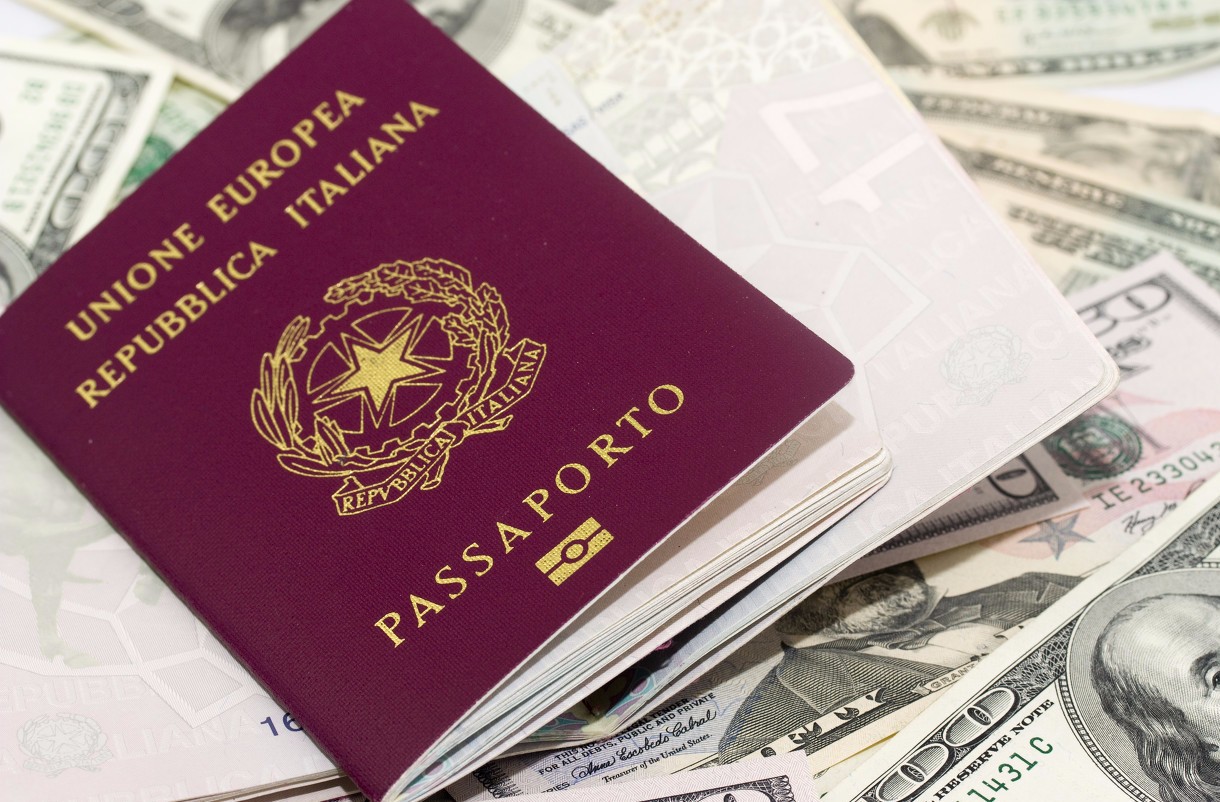 本人有资金300万,请问移民到哪个国家比较好?