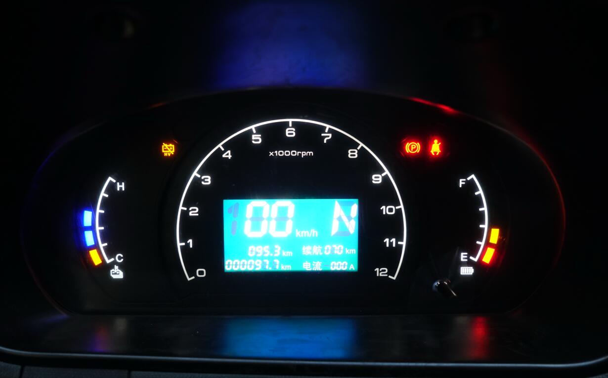 宋楠:“量大好用”的北汽新能源407EV电动物流车