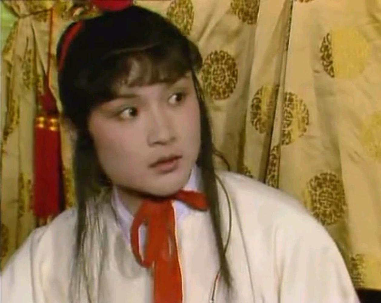 贾宝玉和薛宝钗的婚姻生活幸福吗? 《红楼梦》中早有暗示