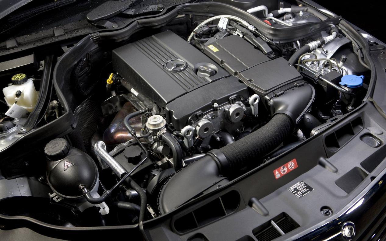 不水平的水平对置发动机奔达新发动机专利