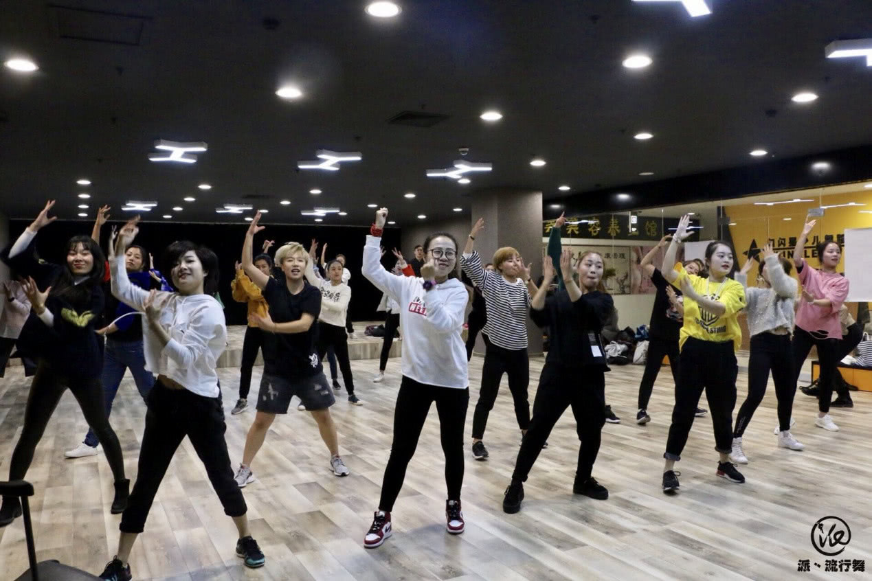 2018年,派丶流行舞将全面推向市场