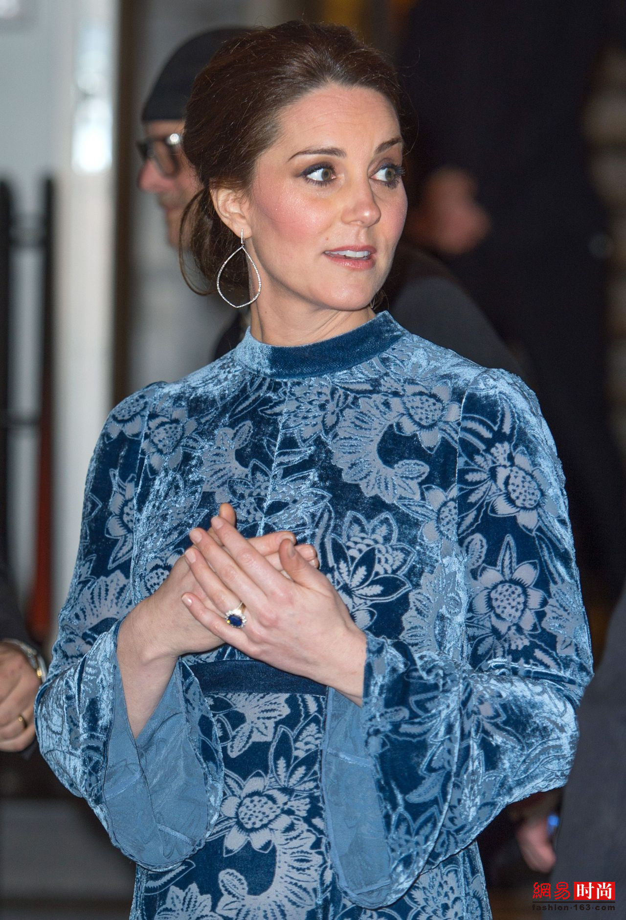 在英格兰拜访德比大学的凯特王妃Kate Middleton