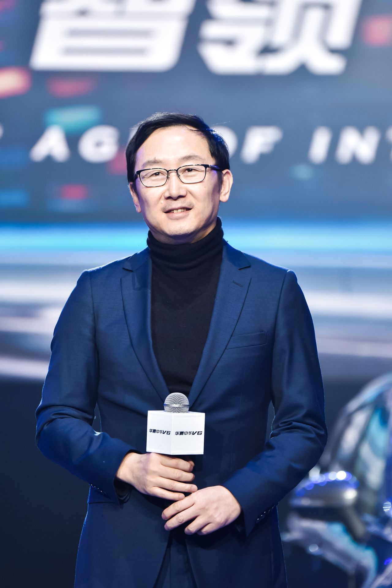 晨中华V6的第一把钥匙为何交给了陆川导演?