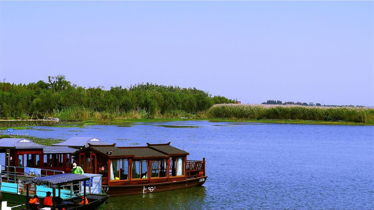 巢湖, 这里风景优美, 这里湖水清澈, 美极了