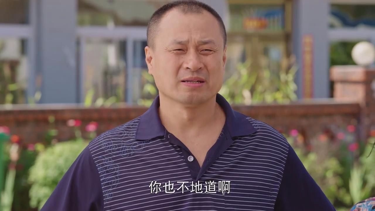 脚v图片,图片的人们都不高兴了,女男人却喝醉了搞笑的哄人大全村里图片