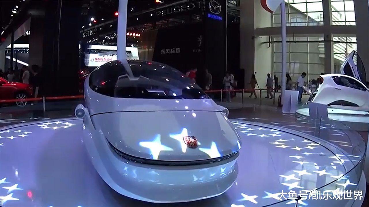 中国首创2轮电动汽车, 永远撞不倒, 零半径掉头